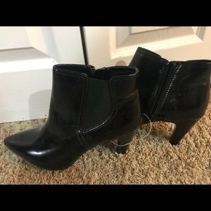 Black Bandolino ankle boots